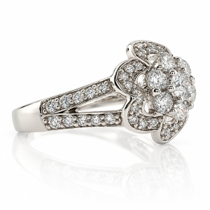 Anillo de Oro Blanco Macizo de 18K con Diamantes