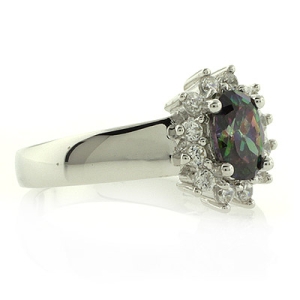 Anillo de Plata Esterlina con Topacio Mistico