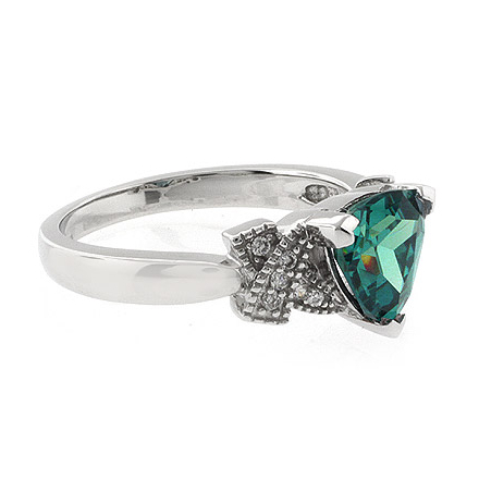 Green deals alexandrite ring