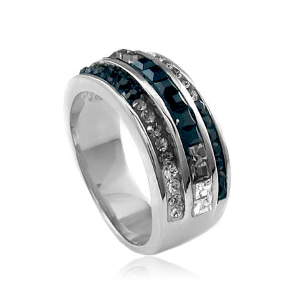 Gorgeous Swarovski Crystals .925 Silver Ring