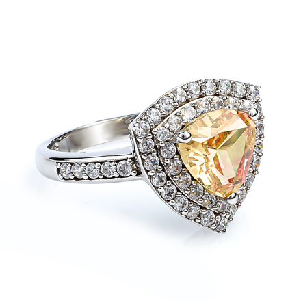 Silver Ring With Color Change Zultanite and Zirconia (Trillion Cut)