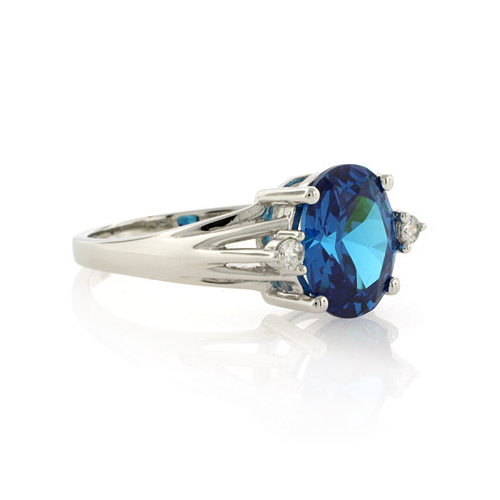 Anillo de Plata Esterlina con Topacio Azul