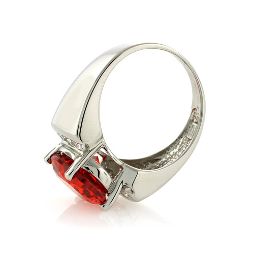 Anillo de Plata Esterlina con Opalo de Fuego