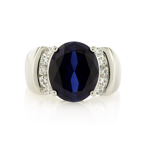 Anillo de Zafiro Azul Ovalado en Plata .925