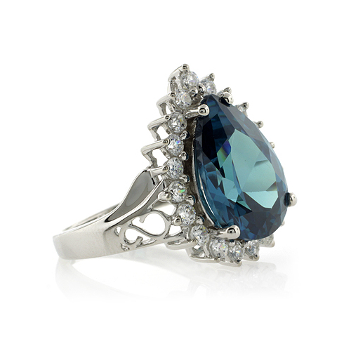 Anillo Elegante de Plata .925 con Alejandrita Azul/Verde