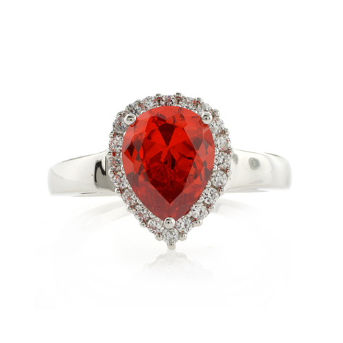 Anillo de Opalo Cereza en Plata de Ley