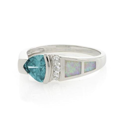 Anillo de Alejandrita y Opalo Blanco