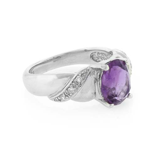 Elegante Anillo de Plata con Amatista Auténtica