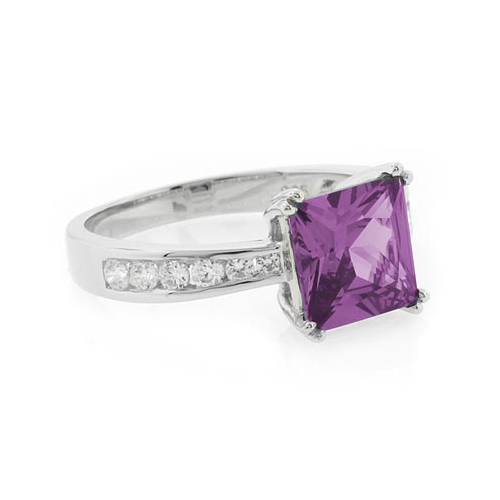 Anillo de Plata .925 con Alejandrita Bicolor