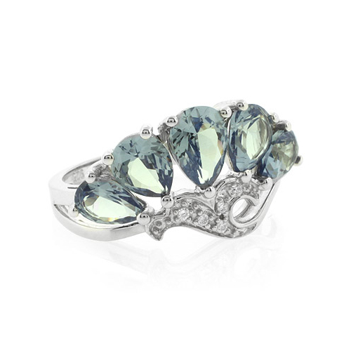 Precioso Anillo de Alejandrita Bicolor ( Morado a Rosa )