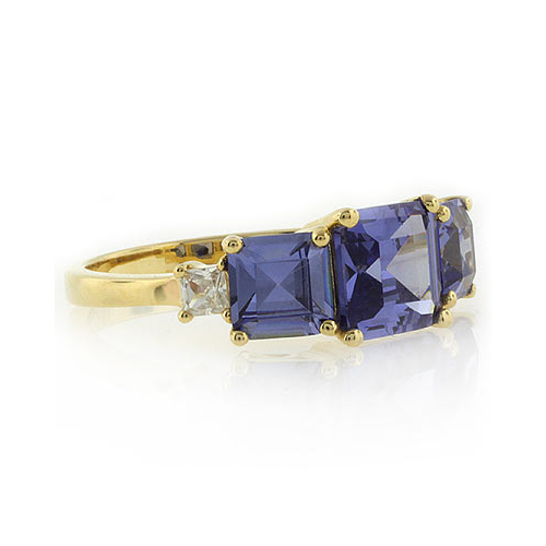 Anillo con Chapa de Oro y 3 Gemas de Tanzanita