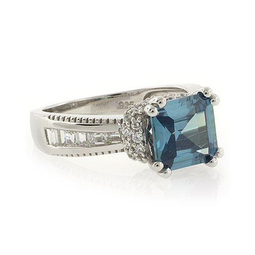 Anillo de Plata con Alejandrita en Corte Asscher