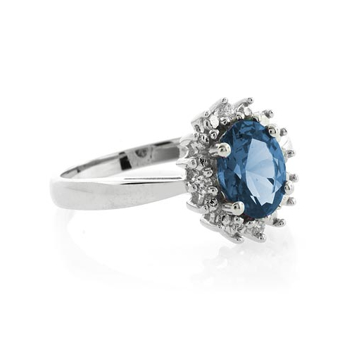 Elegante Anillo de Plata .925 con Topacio Azul