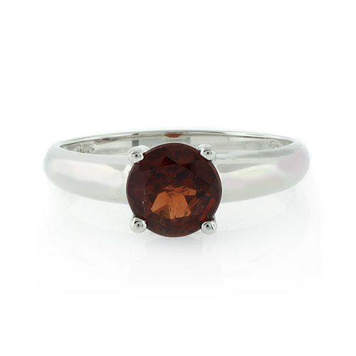 Anillo de Plata .925 con Granate Rojo