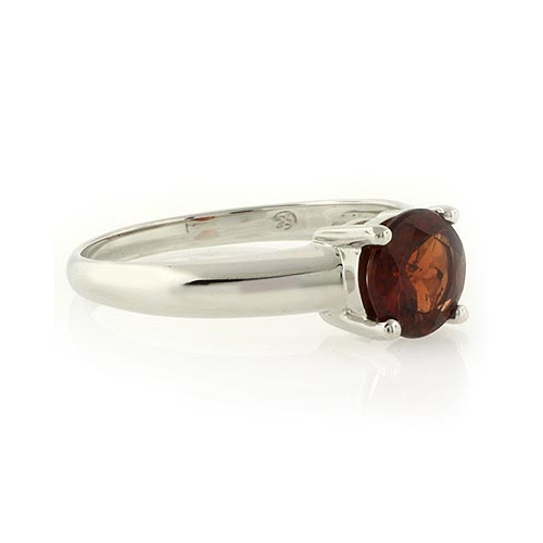 Anillo de Plata .925 con Granate Rojo