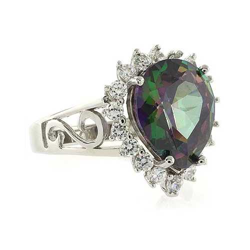 Magnifico Anillo de Plata con Topacio Místico