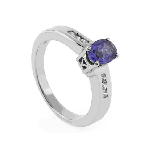 Elegante Anillo de Plata .925 con Tanzanita