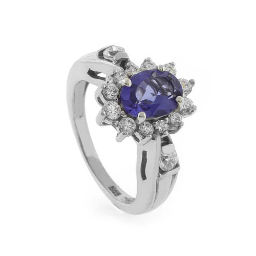 Magnífico Anillo de Plata con Tanzanita