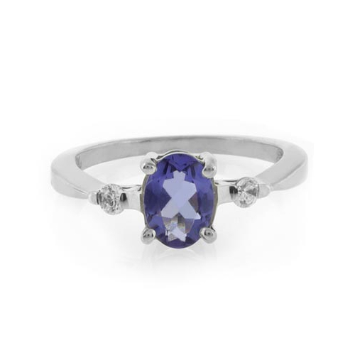Anillo de Plata y Tanzanita en un Diseño Clásico