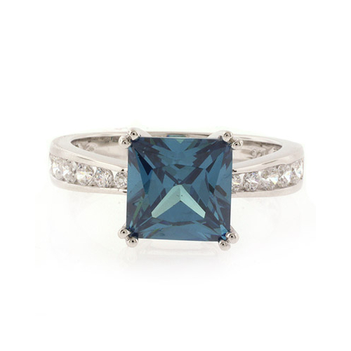 Anillo de Alejandrita en Plata de Ley