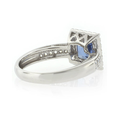 Elegante Anillo de Alejandrita Azul a Morado