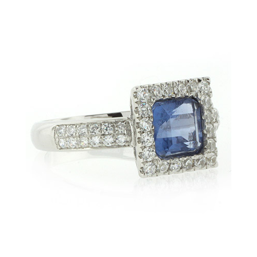 Elegante Anillo de Alejandrita Azul a Morado