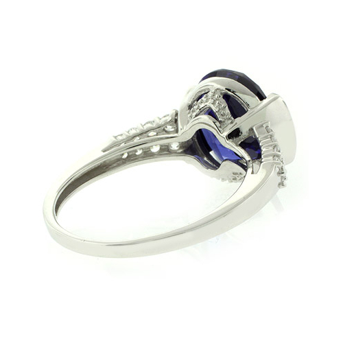 Espectacular Anillo de Plata con Tanzanita
