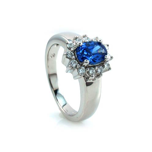 Anillo de Plata .925 y Tanzanita