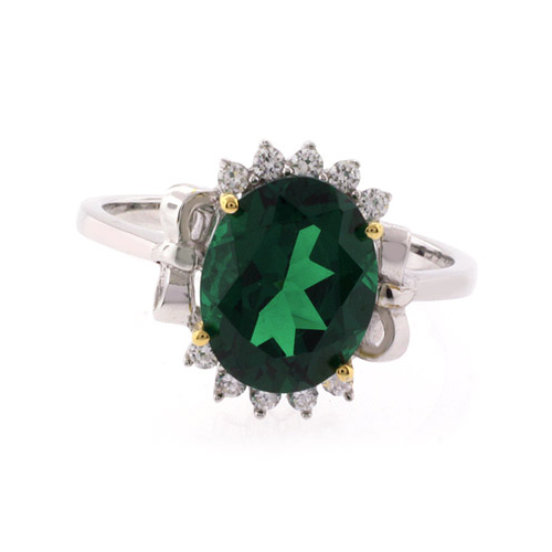 Precioso Anillo de Plata .925 con Esmeralda