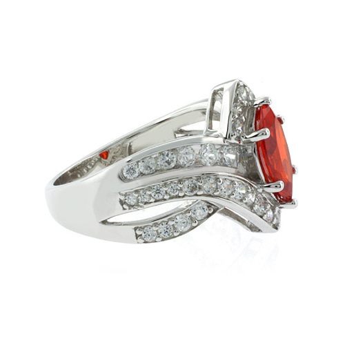 Anillo de Plata .925 con Ópalo Cereza