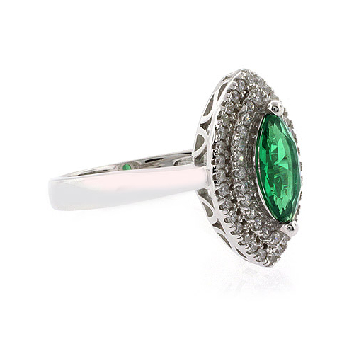 Anillo de Esmeralda en Corte Marquise