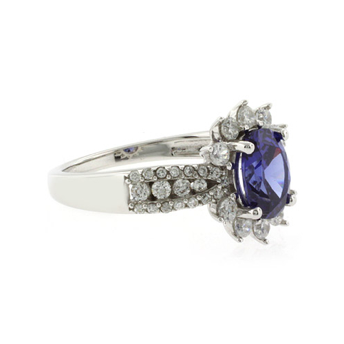 Anillo con Tanzanita en Plata de Ley
