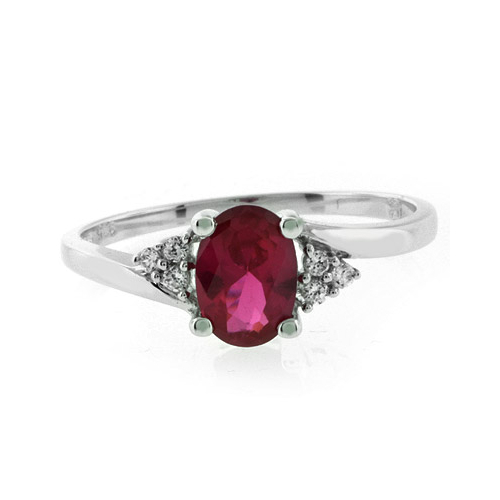 Anillo de Rubí Rojo en Plata .925