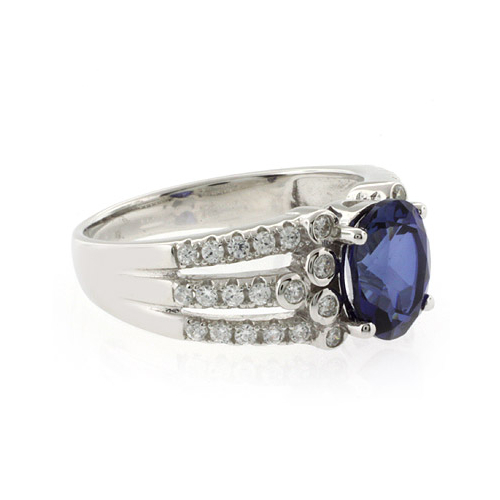 Anillo de Zafiro Azul en Plata de Ley .925