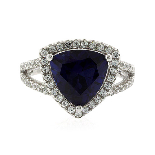 Anillo de Plata de Ley con Zafiro