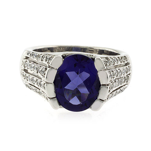Anillo de Plata con una Piedra de Tanzanita