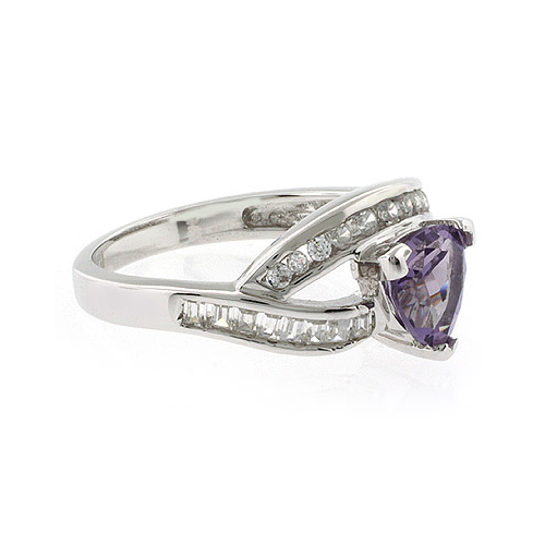 Anillo de Plata de Ley .925 con Alejandrita Bicolor