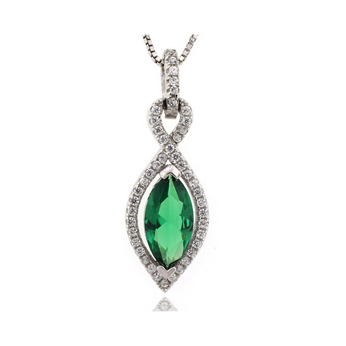 Elegante Dije de Plata de Ley con Esmeralda