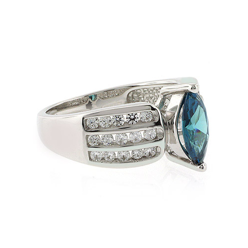 Anillo de Plata Fina de Ley con Alejandrita