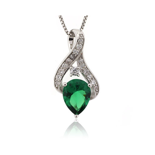 Hermoso Dije de Plata de Ley .925 con Esmeralda