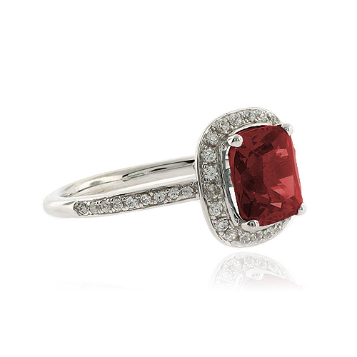 Anillo Genuino de Rubi en Plata de Ley .925