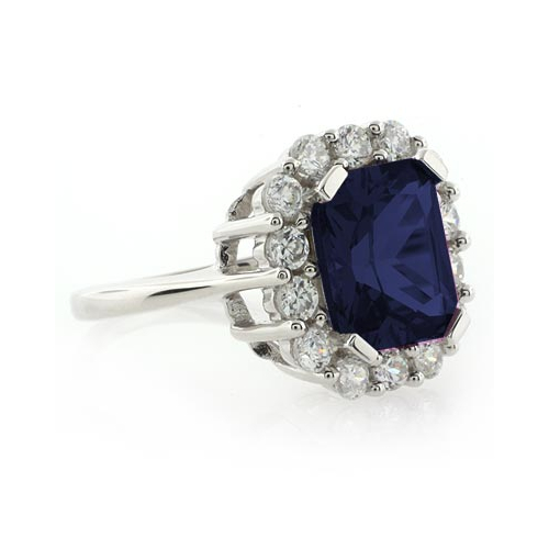 Encantador Anillo de Plata .925 con Zafiro Azul