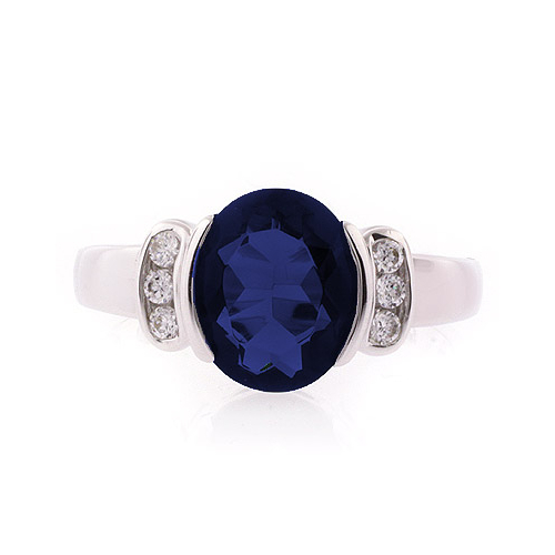 Hermoso Anillo de Plata .925 con una Piedra de Zafiro Azul