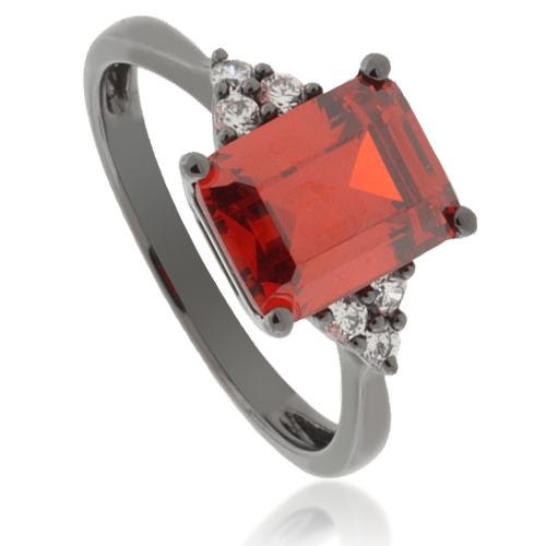 Precioso Anillo de Plata Negra con Opalo de Fuego