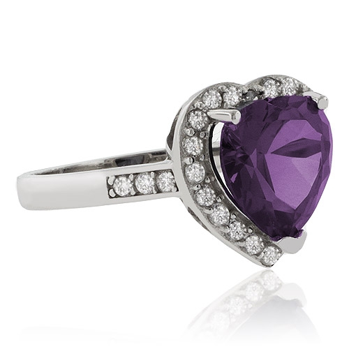 Anillo de Alejandrita en Plata Fina .925 Corte Corazón