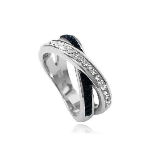 Anillo de Swarovski en Plata Fina .925