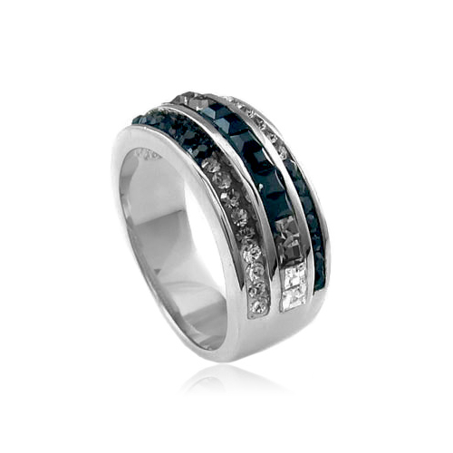 Hermoso Anillo de Plata .925 con Cristales de Swarovski
