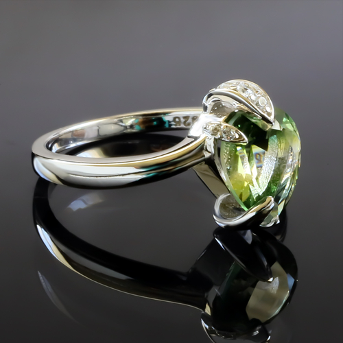 Anillo de Plata .925 con Turmalina en Corte de Pera