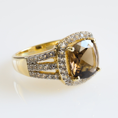 Anillo de Topacio Ahumado en Plata con Baño de Oro 14K