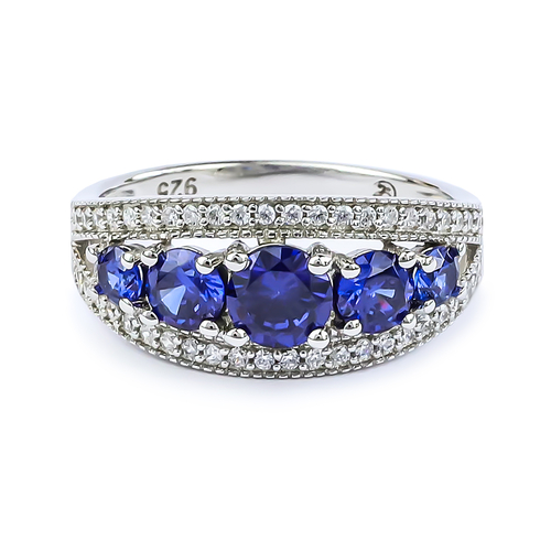 Anillo de Plata de Ley con Tanzanita
